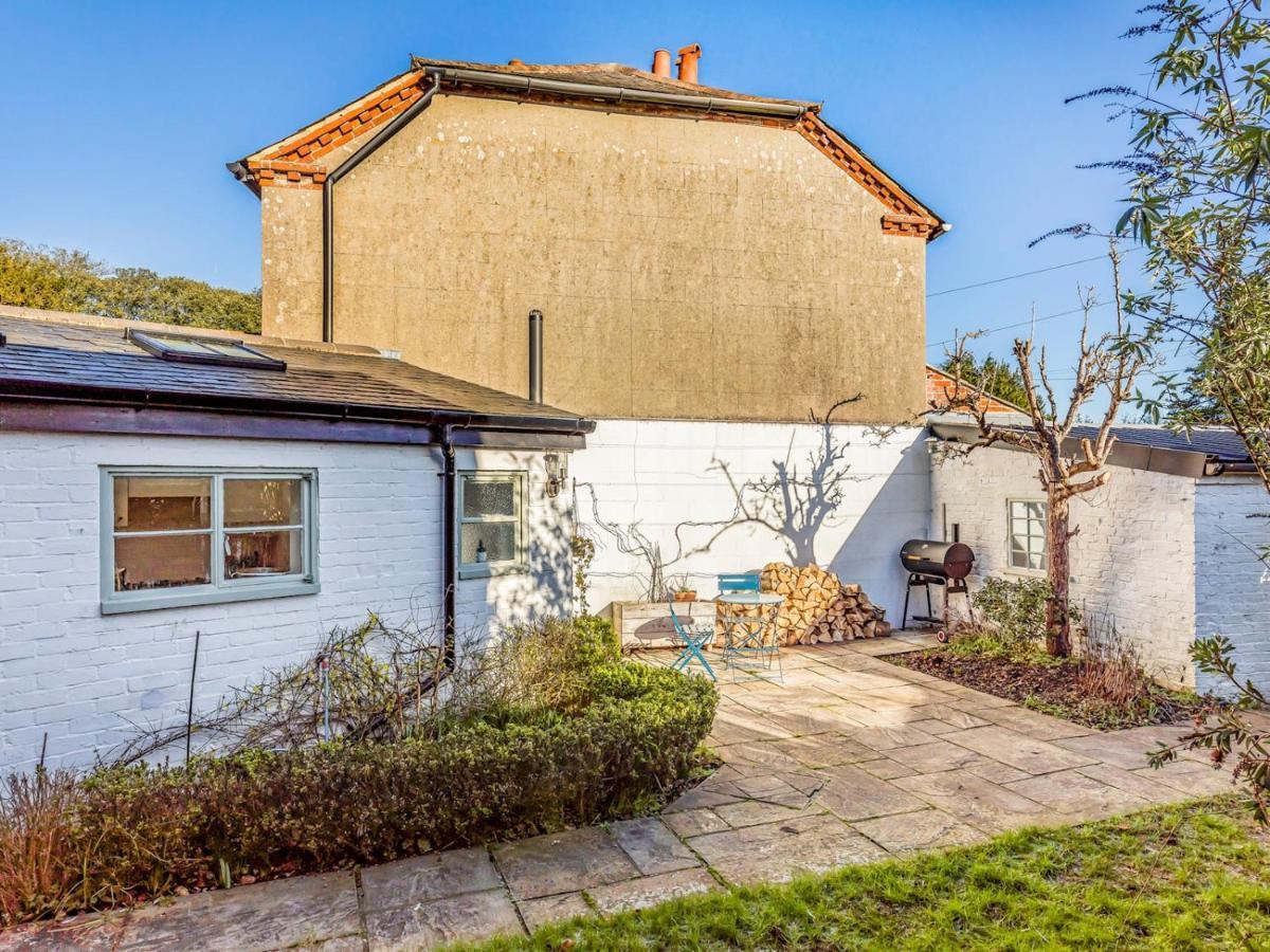 צ'יצ'סטר Pass The Keys Charming Downland Cottage מראה חיצוני תמונה