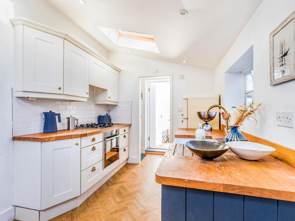 צ'יצ'סטר Pass The Keys Charming Downland Cottage מראה חיצוני תמונה