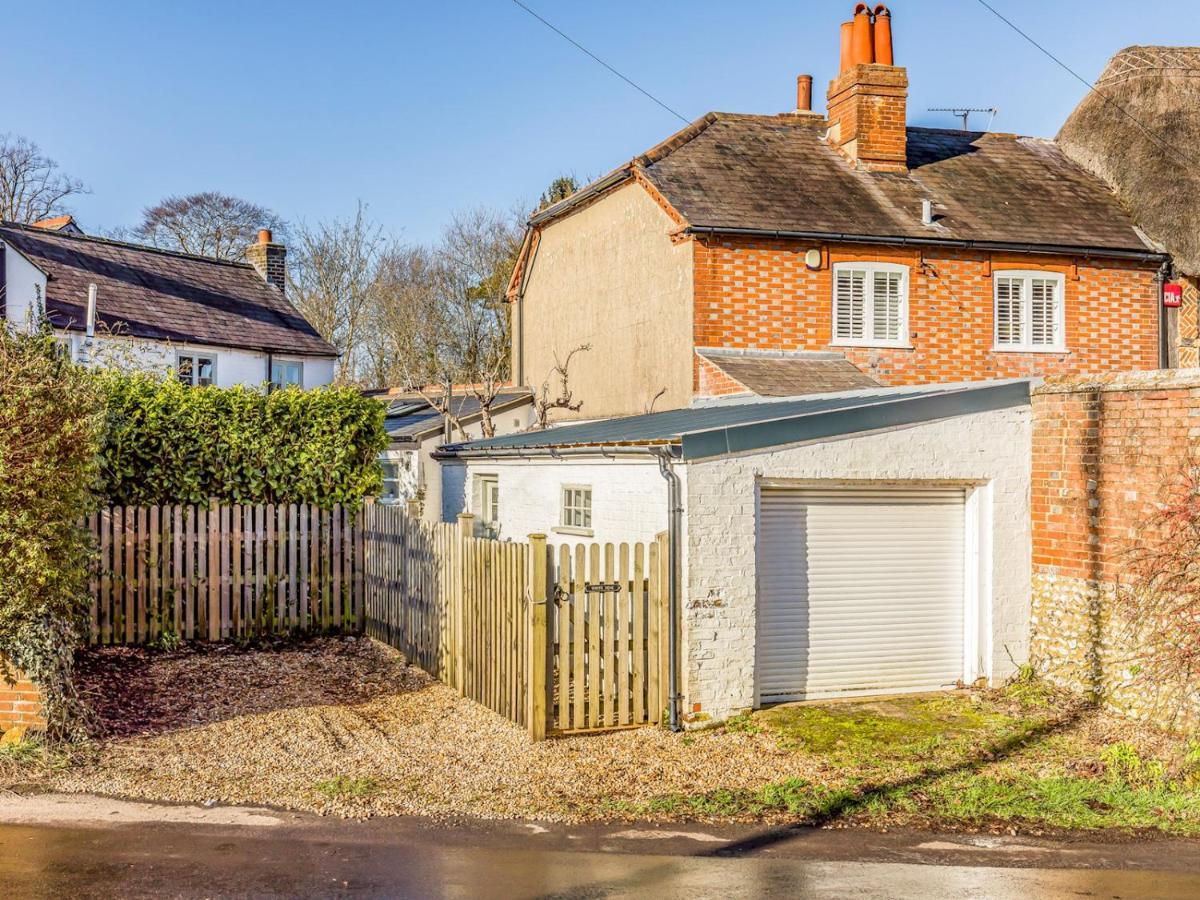 צ'יצ'סטר Pass The Keys Charming Downland Cottage מראה חיצוני תמונה